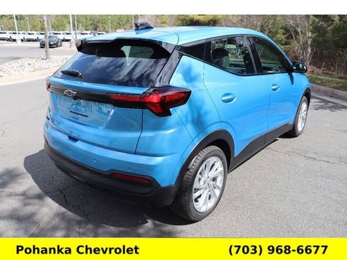 New 2027 Chevrolet Bolt LT image 7