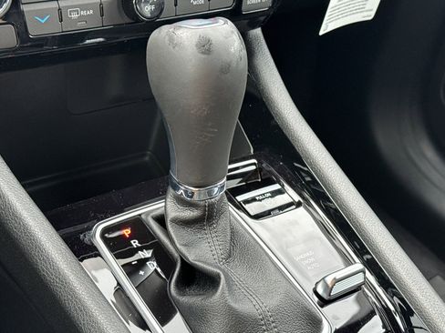 New 2026 Jeep Compass Latitude image 20