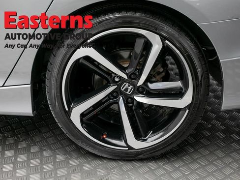Used 2021 Honda Accord Sport image 8