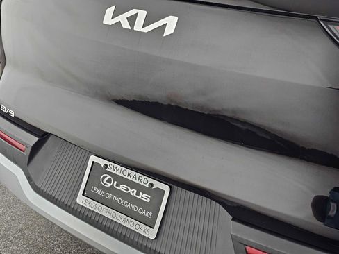 Used 2024 Kia EV9 Wind image 14