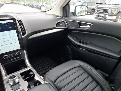 Certified 2024 Ford Edge SEL w/ Convenience Package AWD/4WD image 23