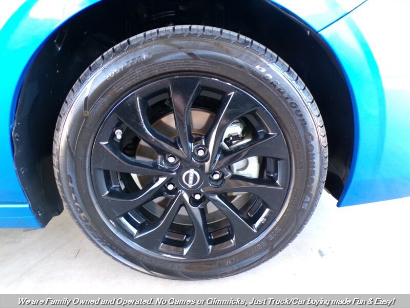 Used 2024 Nissan Sentra SV FWD image 36