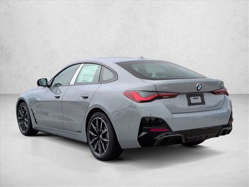 New 2026 BMW i4 xDrive40i image 9