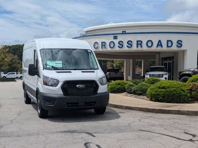 New 2025 Ford Transit 250 148 Medium Roof w/ Load Area Protection Package