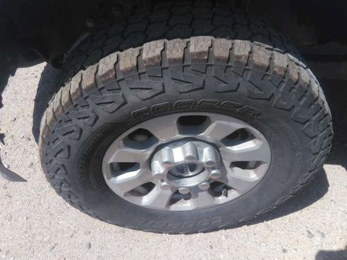 Used 2024 Ford F350 XLT w/ 360-Degree Camera Package AWD/4WD image 6