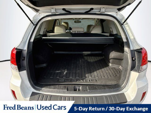 Used 2014 Subaru Outback 2.5i Limited w/ Moonroof Package AWD/4WD image 33