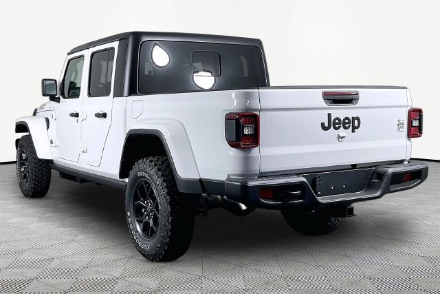 New 2027 Jeep Gladiator Sport AWD/4WD image 3