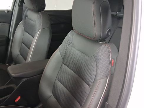 Used 2023 Chevrolet TrailBlazer RS w/ Sun and Liftgate Package image 14