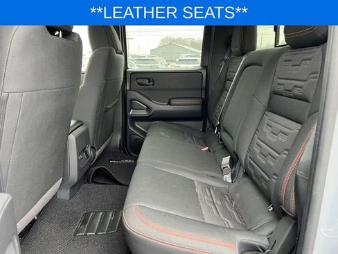 Used 2026 Nissan Frontier PRO-4X w/ Pro-4x Convenience Package image 8