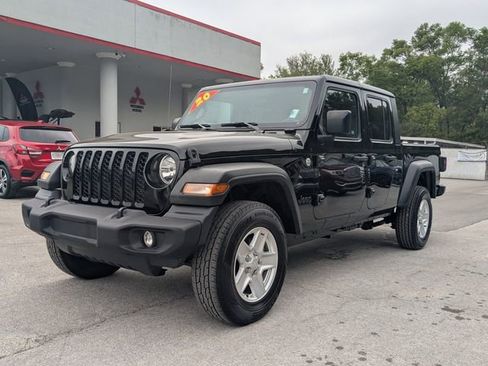Used 2020 Jeep Gladiator Sport w/ Quick Order Package 24S image 7