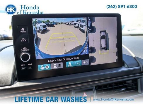 Certified 2025 Honda Pilot TrailSport image 20