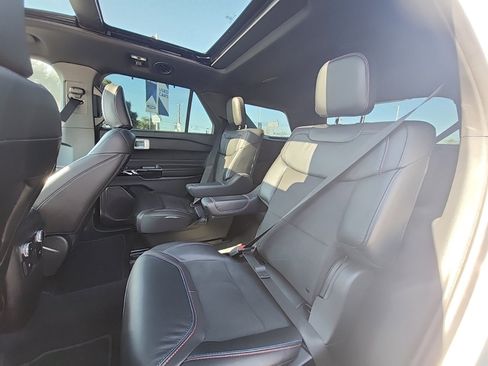 Used 2023 Ford Explorer ST w/ Equipment Group 401A image 13