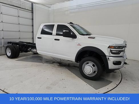 New 2026 RAM 5500 Tradesman w/ Chrome Appearance Group AWD/4WD image 2