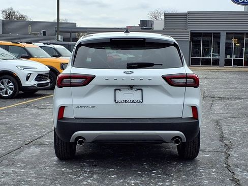 Used 2024 Ford Escape Active image 21