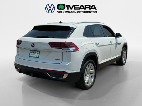 Used 2022 Volkswagen Atlas Cross Sport SE AWD/4WD image 5