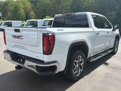 New 2026 GMC Sierra 1500 SLT w/ SLT Premium Package AWD/4WD image 5