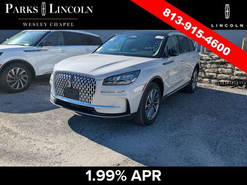 Certified 2024 Lincoln Corsair AWD w/ Equipment Group 101A image 10