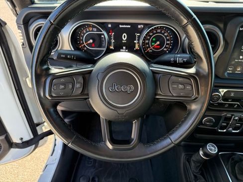 Used 2022 Jeep Wrangler Unlimited Sport image 21