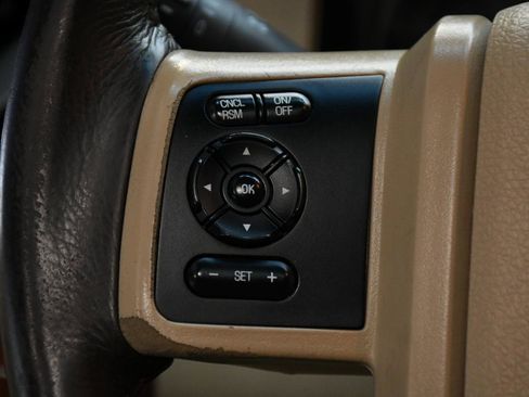 Used 2015 Ford F350 King Ranch w/ King Ranch w/Chrome Package AWD/4WD image 11