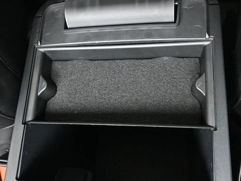 Certified 2023 Ford Explorer Platinum w/ Technology Package image 21