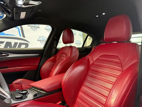 Used 2018 Alfa Romeo Stelvio Ti Sport image 17