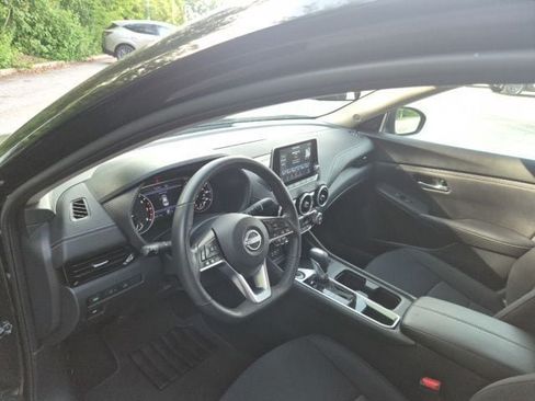 Used 2024 Nissan Sentra SV w/ All-Weather Package FWD image 13