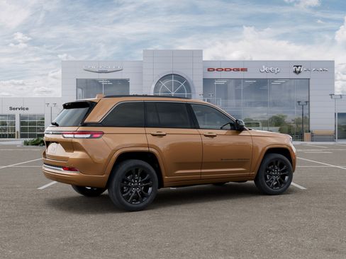 New 2026 Jeep Grand Cherokee Limited AWD/4WD image 30