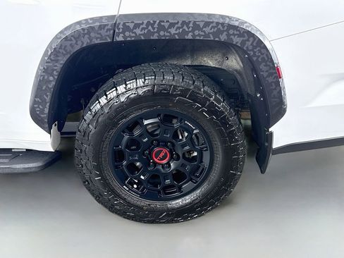 Used 2024 Toyota Sequoia TRD Pro AWD/4WD image 21