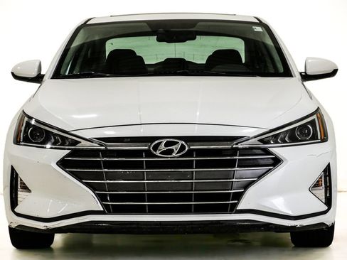 Used 2020 Hyundai Elantra Value Edition w/ Cargo Package (C1) FWD image 2