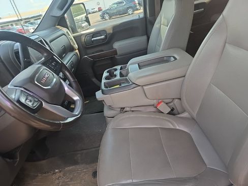Used 2020 GMC Sierra 2500 SLT w/ Gooseneck/5TH Wheel Package AWD/4WD image 10