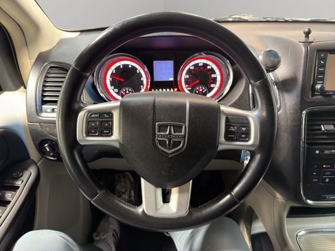 Used 2012 Dodge Grand Caravan Crew w/ Crew Value Pkg image 11