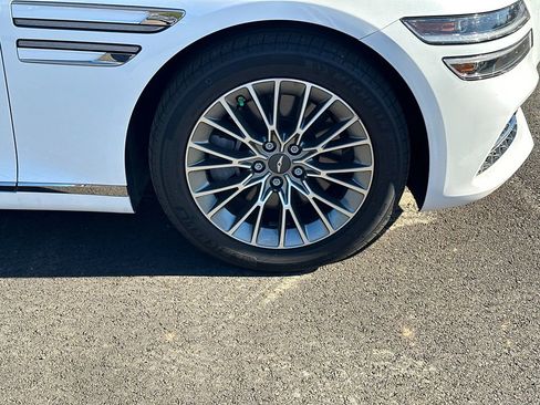 Used 2024 Genesis G80 2.5T image 12