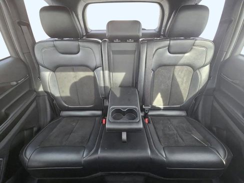 Used 2022 Jeep Grand Cherokee Altitude image 27