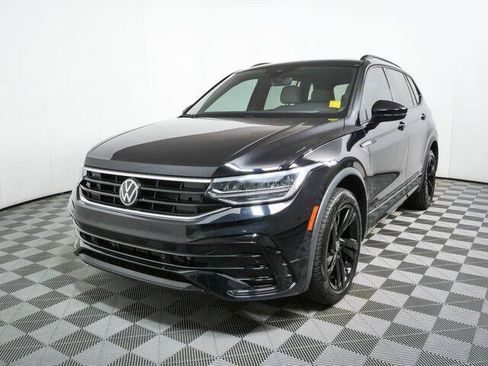 Used 2024 Volkswagen Tiguan SE R-Line FWD image 23
