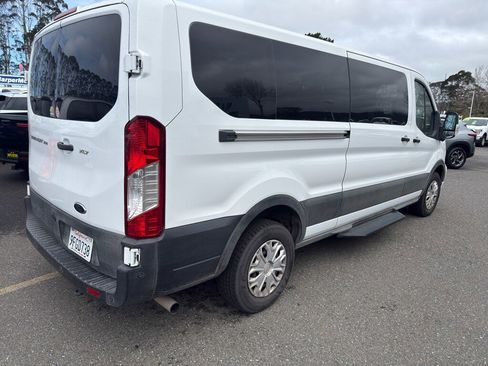 Used 2023 Ford Transit 350 XLT image 2