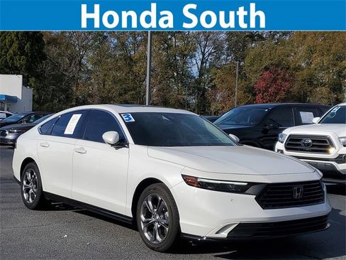 Used 2023 Honda Accord EX-L image 1