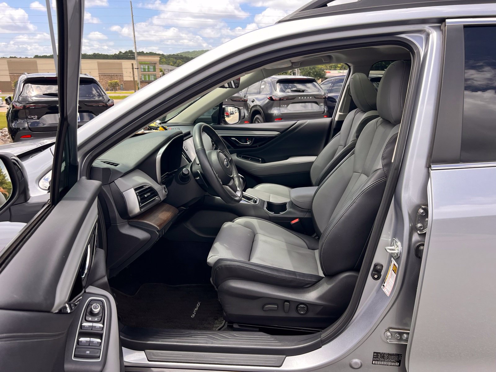 Used 2024 Subaru Outback Limited XT w/ Tech Package 2 AWD/4WD image 30