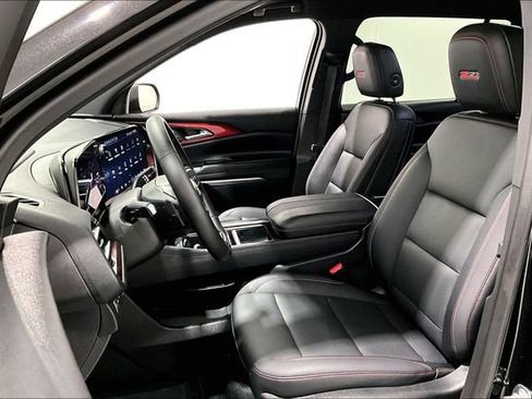 Used 2024 Chevrolet Traverse Z71 AWD/4WD image 26
