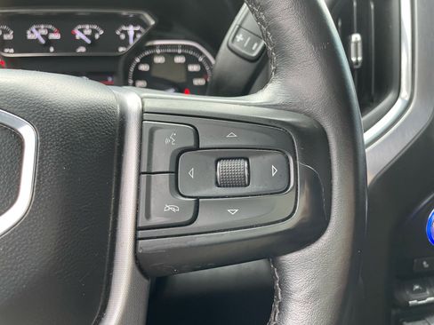 Used 2022 GMC Sierra 1500 SLT w/ SLT Premium Plus Package image 8