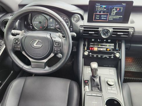 Used 2023 Lexus IS 300 w/ Comfort Package RWD image 28