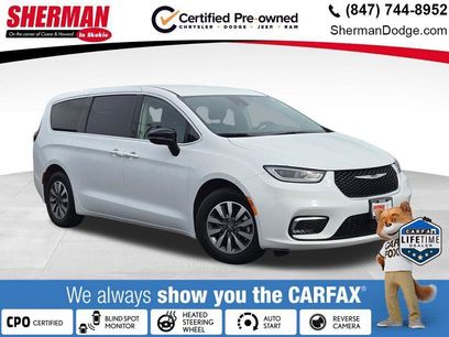 Certified 2024 Chrysler Pacifica Select