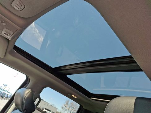 Certified 2019 Ford F150 Lariat w/ Equipment Group 502A Luxury image 15