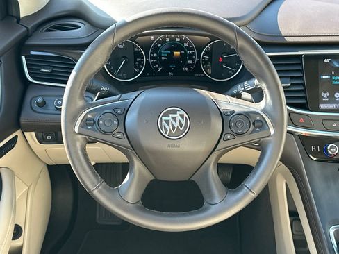 Used 2017 Buick LaCrosse Essence image 24