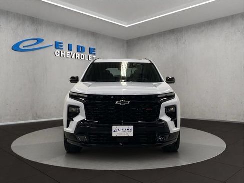 New 2026 Chevrolet Traverse RS AWD/4WD image 9