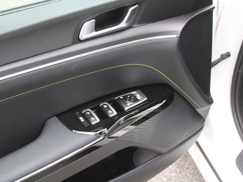 New 2026 Kia K5 GT FWD image 18