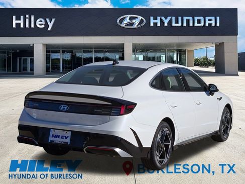 New 2026 Hyundai Sonata SEL image 4