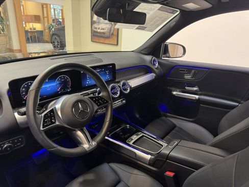 Certified 2024 Mercedes-Benz GLB 250 image 7