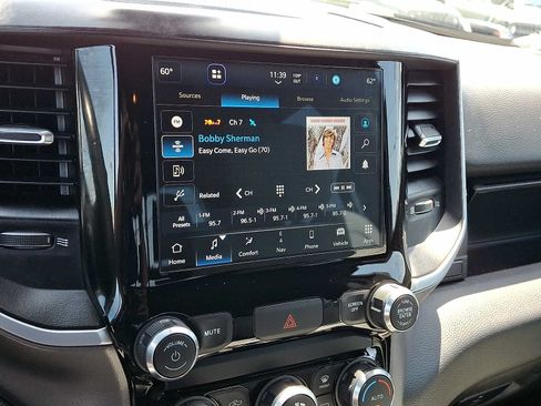 Used 2022 RAM 1500 Big Horn AWD/4WD image 17