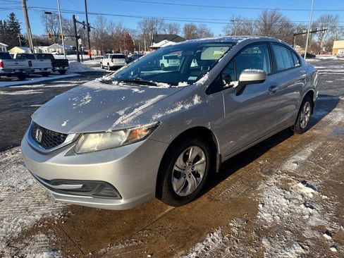 Used 2015 Honda Civic LX image 4