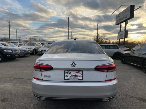 Used 2020 Volkswagen Passat 2.0T SE image 6